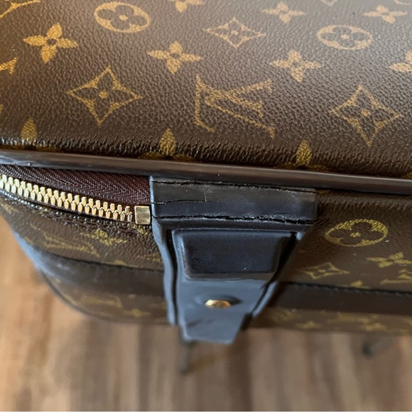 Authentic Louis Vuitton Pegase 60 Carry-On - Picture 8 of 15